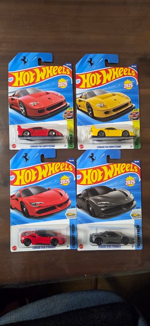 ホットウィール フェラーリ 4台セット コンペティツィオーネ - メルカリ