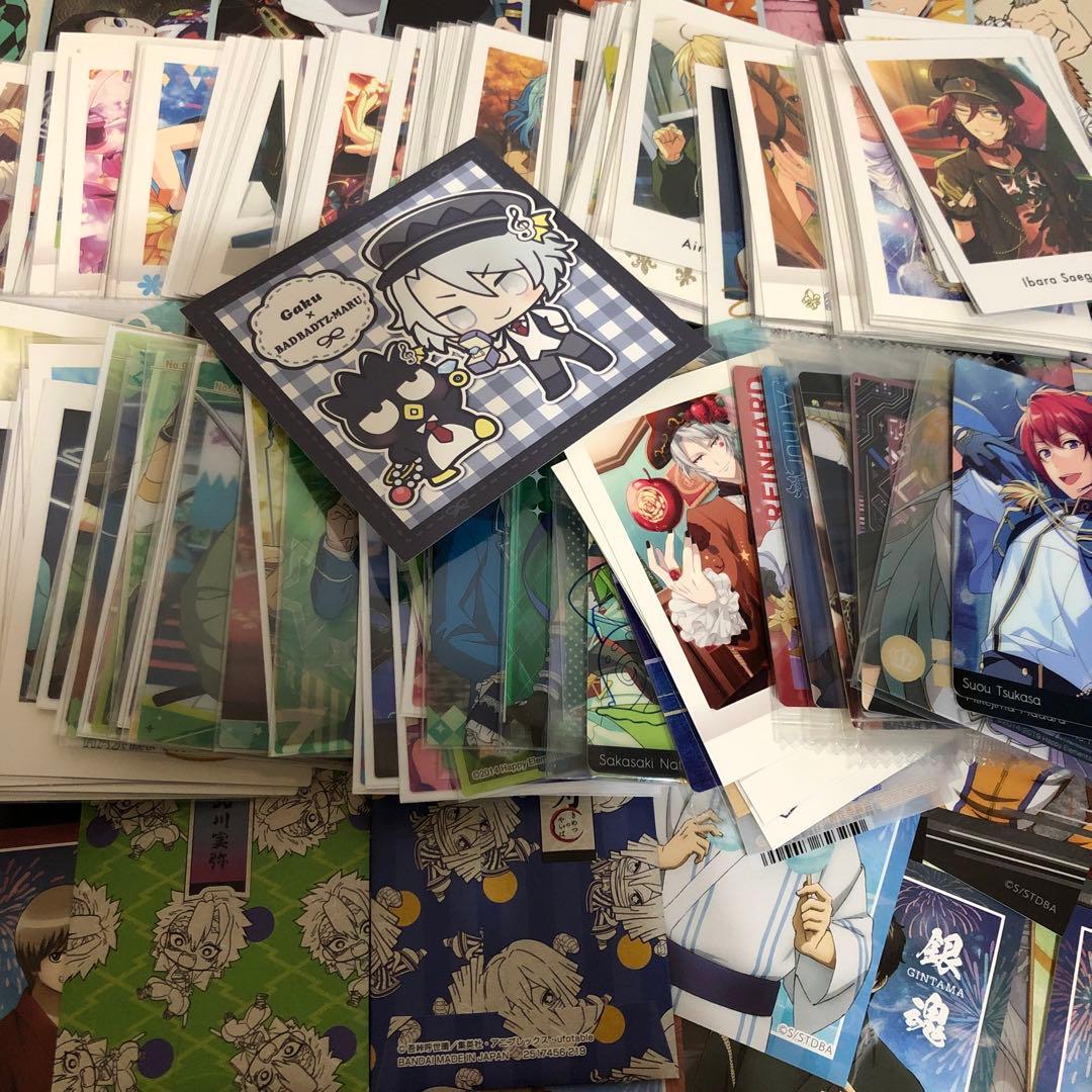アニメ　マンガ　キャラクター　紙類　紙系　紙雑貨　大量　カード　薄物　まとめ売り