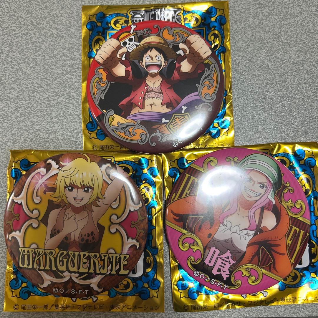 ワンピース 輩缶バッジ第24弾 WORLD 3点セット - メルカリ