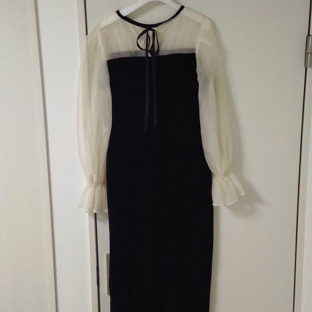 新品未使用【SALON by Chico限定】配色シースルータイトロングドレス