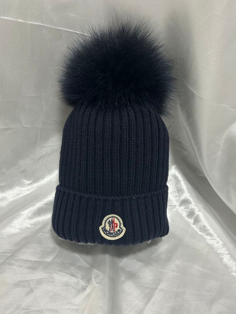 美品 MONCLER モンクレール ニット帽 ネイビー Lサイズ ファー付き