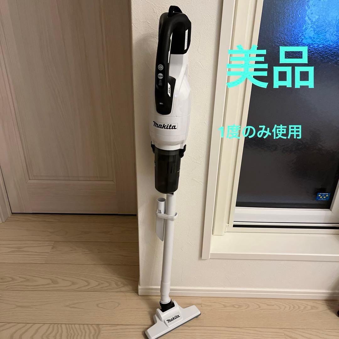 Makita コードレスハンディクリーナー