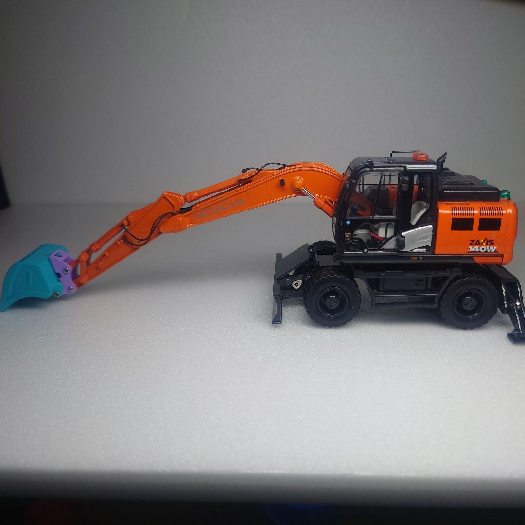 HITACHI ZX140W モノブーム&平バケット 雪像 解体仕様(1/50) - メルカリ