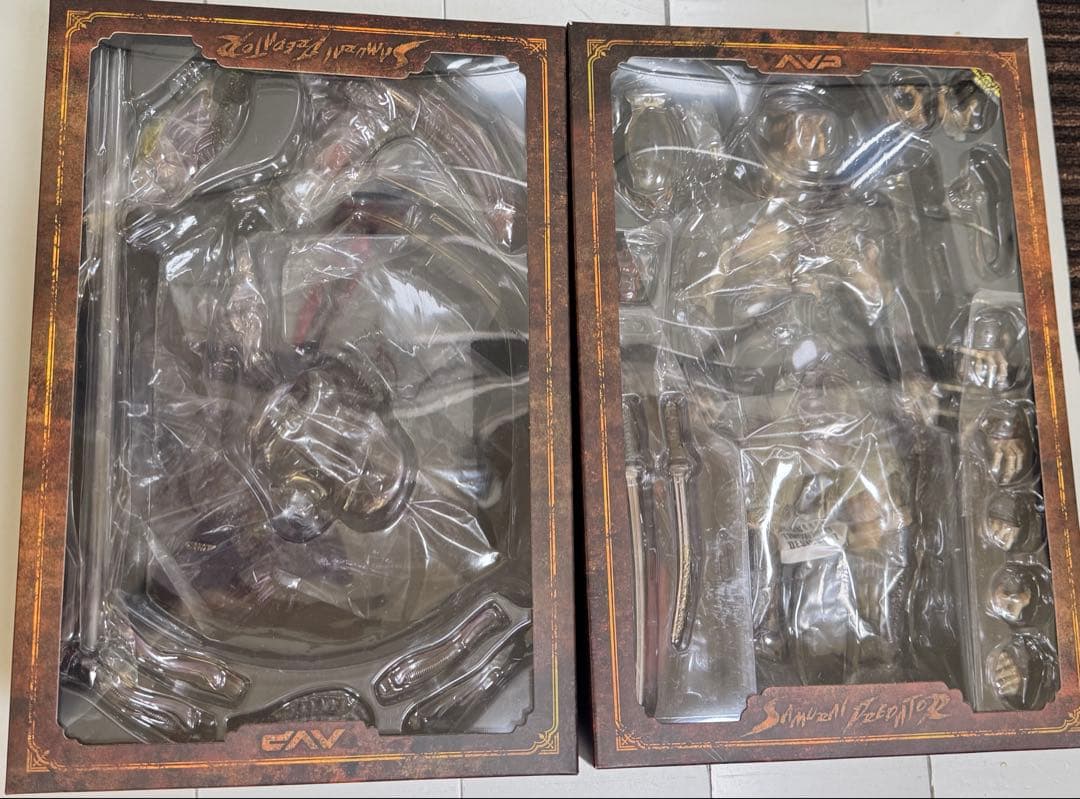 ホットトイズ サムライ・プレデターＡＶＰ　竹谷 隆之ｘ鬼木 祐二　箱付