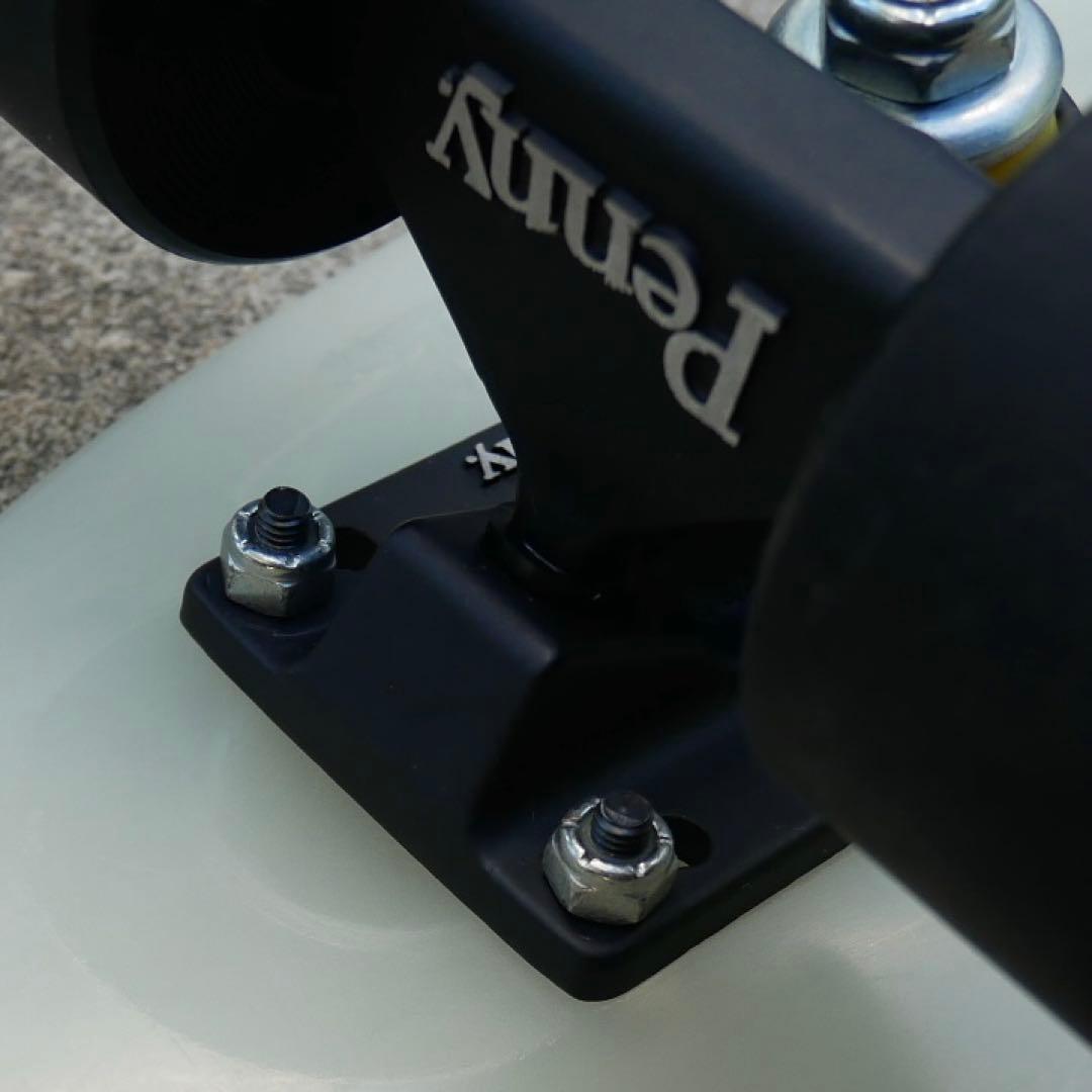 美品【整備済み】ペニー22インチ 蓄光 キャスパー