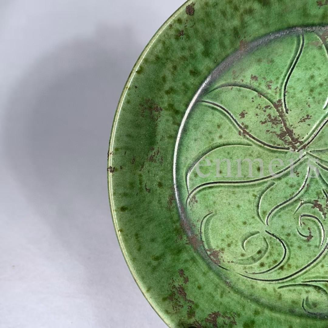 中国古美術・希少・旧蔵品 宋代 定窯 緑釉 花卉紋盤・皿・置物・茶道具・文房具