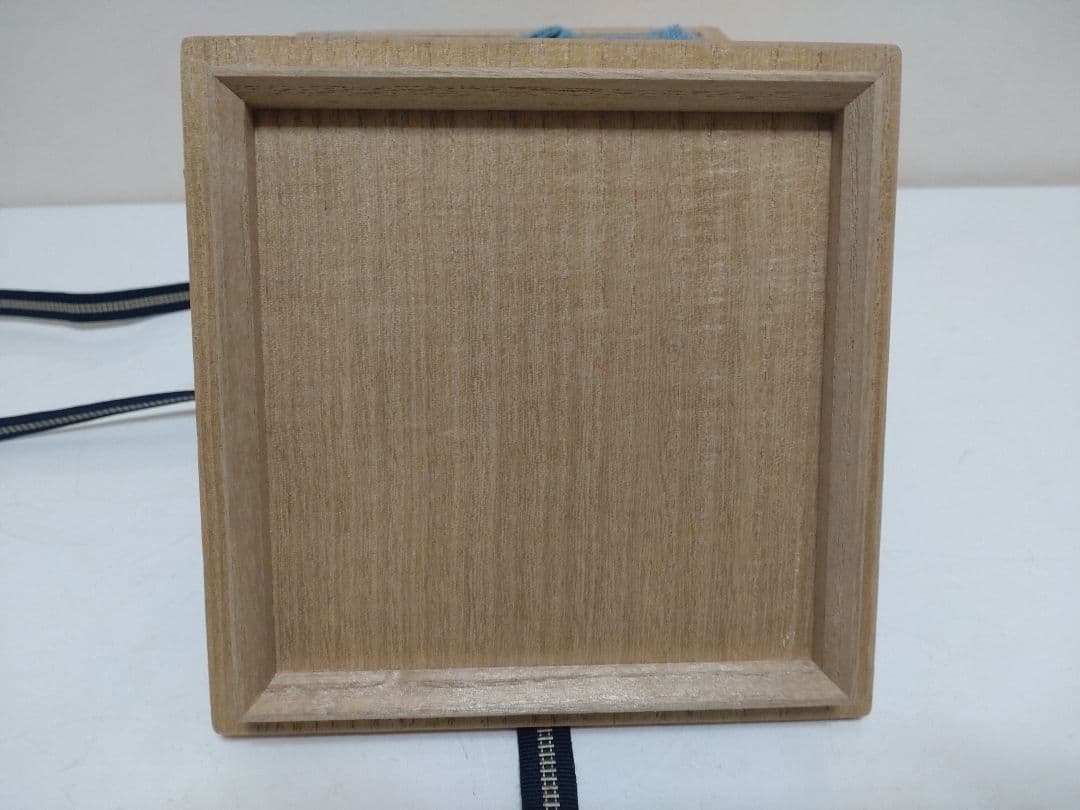 西岡小十 唐津皮鯨茶碗 共箱 共布 栞 茶道具