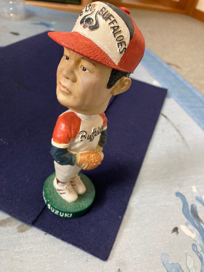 元近鉄バファローズ鈴木啓示さん直筆サインボール（公式試合球）&ボブルヘッド人形