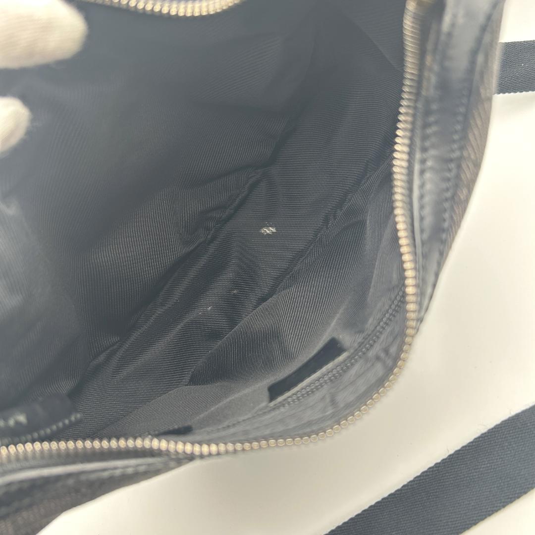 美品✨グッチ ハーフムーン ショルダーバッグ キャンバス GG ブラック レザー