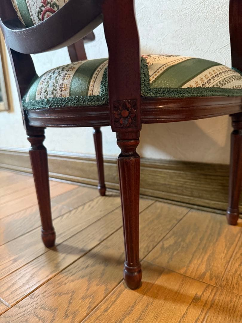 ドールチェア クラシックアームチェア 木製 ストライプ柄 ミニチュアチェア