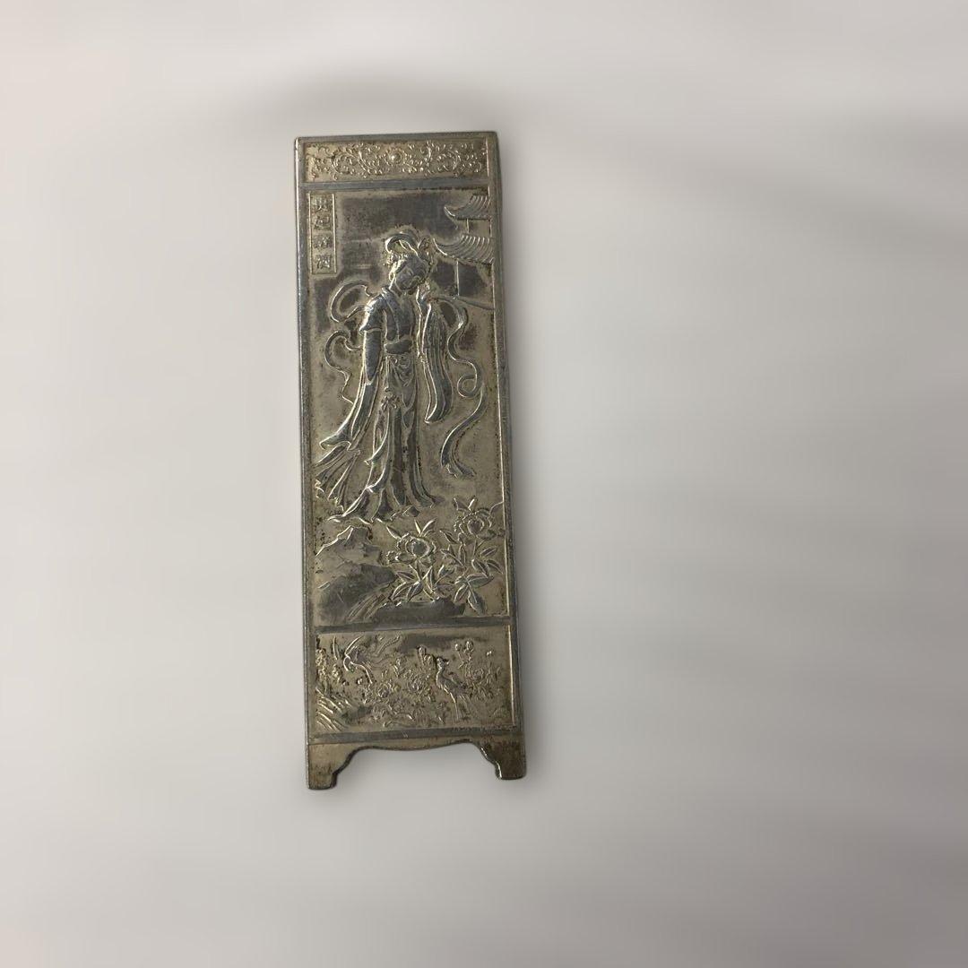 銀足 中国金属製 浮彫り 女性像 工芸品 - メルカリ