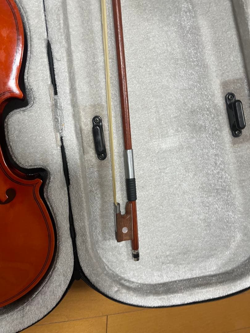 オレンジ バイオリン本体 弓 ケース付き　4/4