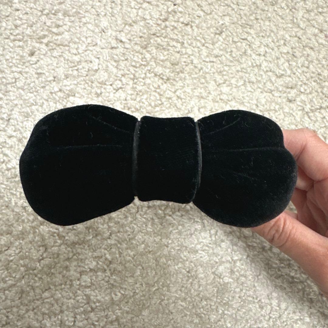 【美品】カチューシャ　ブラック　黒　アレクサンドルドゥパリ