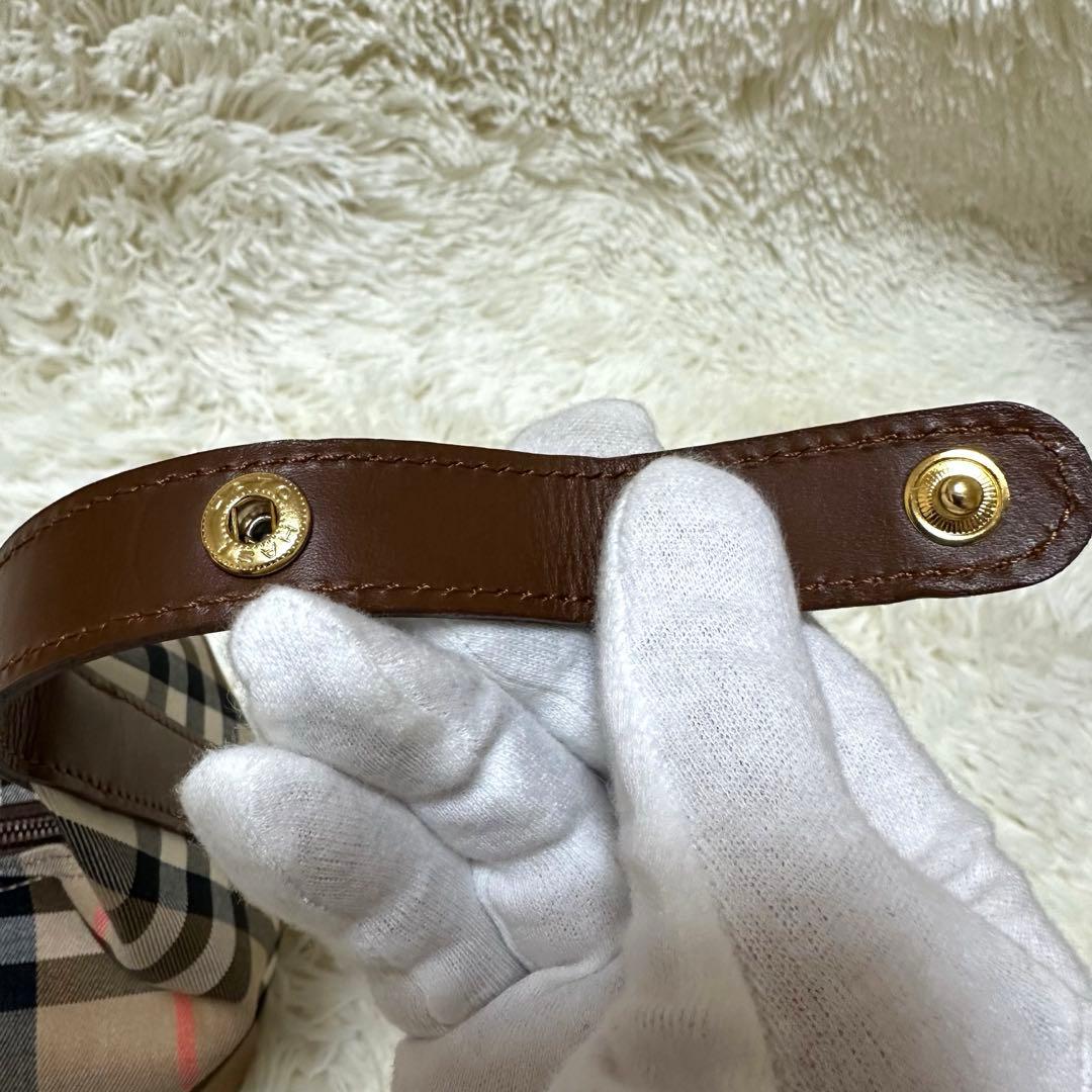 新年スペシャル出品　未使用バーバリー ミニハンドバッグ　ノバチェック