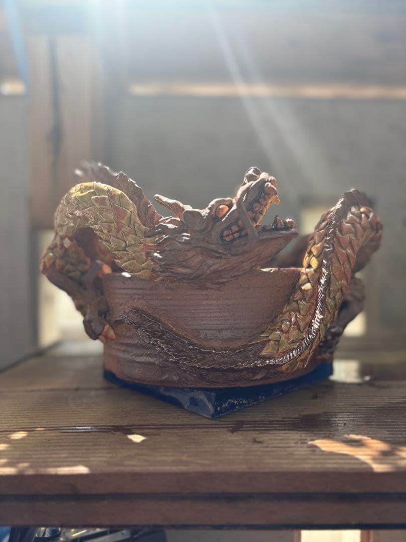 盆栽鉢 作家鉢 龍 浮彫 入手困難 龍 盆栽鉢 彫刻 陶芸 作家鉢 芸術