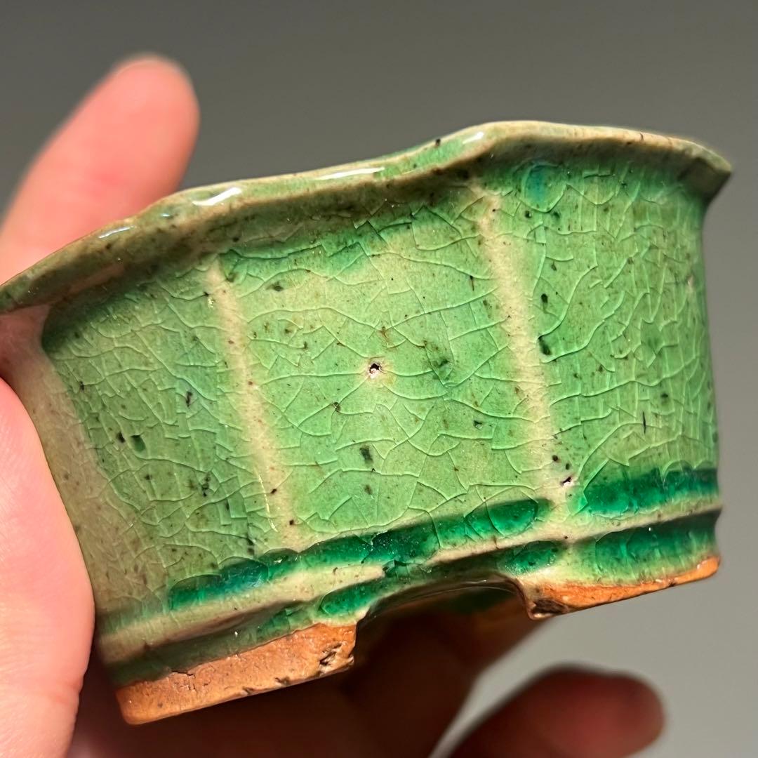 796.獅子丸 緑釉隅角正方 盆栽鉢 植木鉢 7.8*7.8*4.1cm