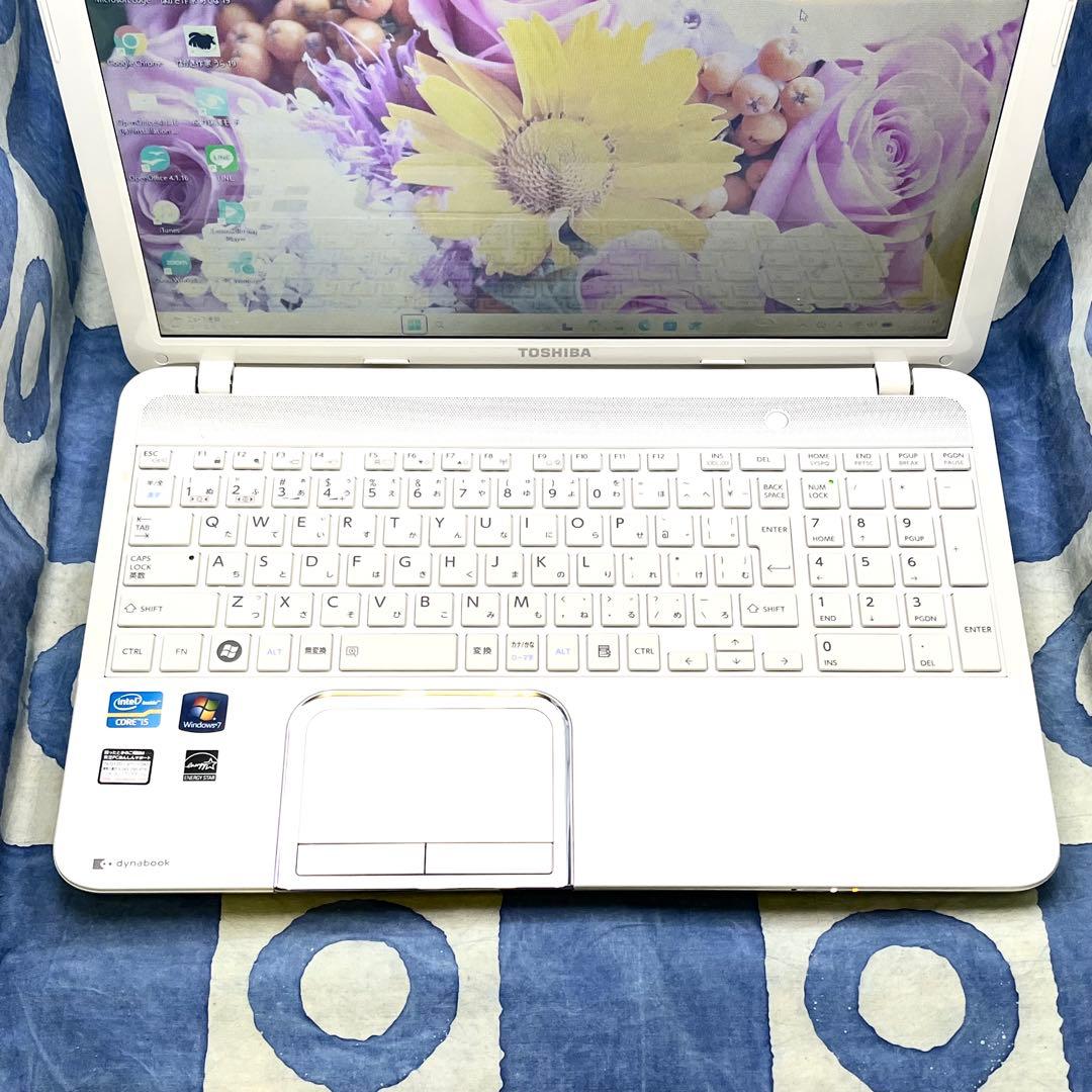 爆速SSD500GB☆i5☆人気白ノートパソコン♡ブルーレイ&カメラ！Win11