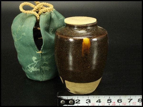 茶道具 唐物 肩衝茶入 纏蓮花裂 鹿角蓋 仕服(RC942) 茶道具 唐物 肩衝茶入 纏蓮花裂 鹿角蓋 仕服(RC942)