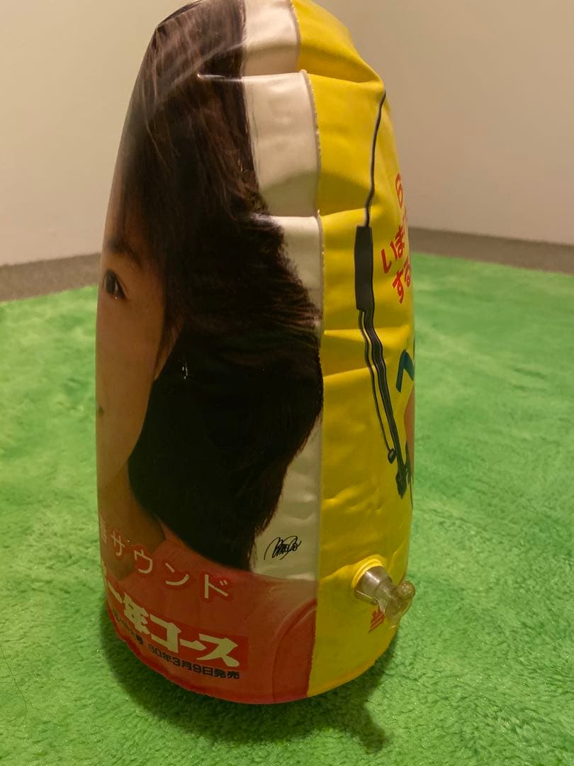 ⭐️菊池桃子 グッズ⭐️ 本、カセットテープ、バッジ、他