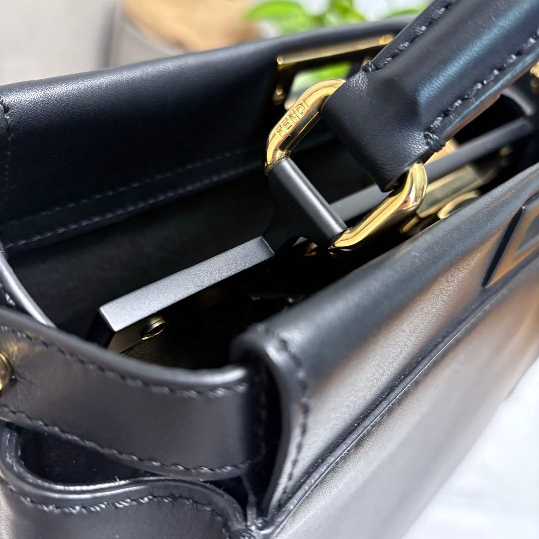 FENDI フェンディ ピーカブー レギュラー レザー 2way モンスター