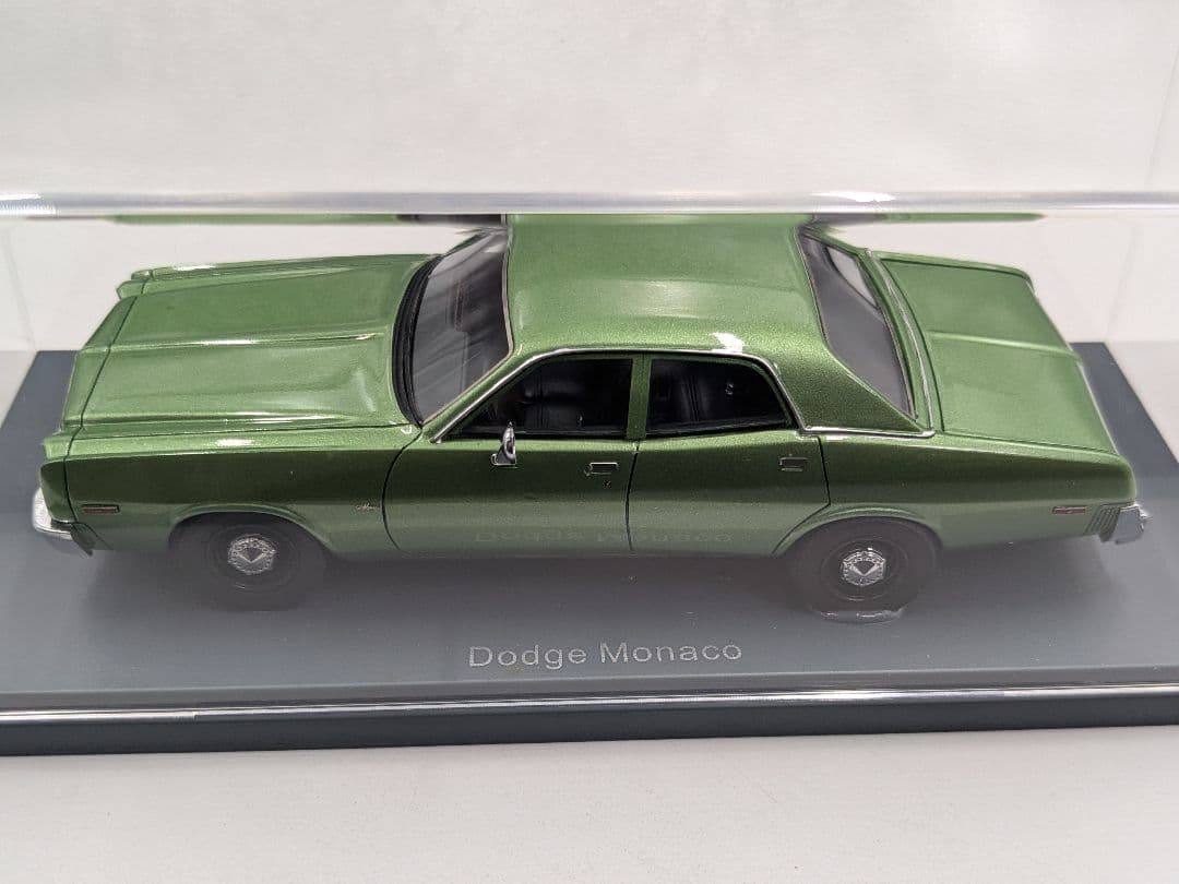NEO Dodge monaco ダッジ モナコ ミニカー 1／43