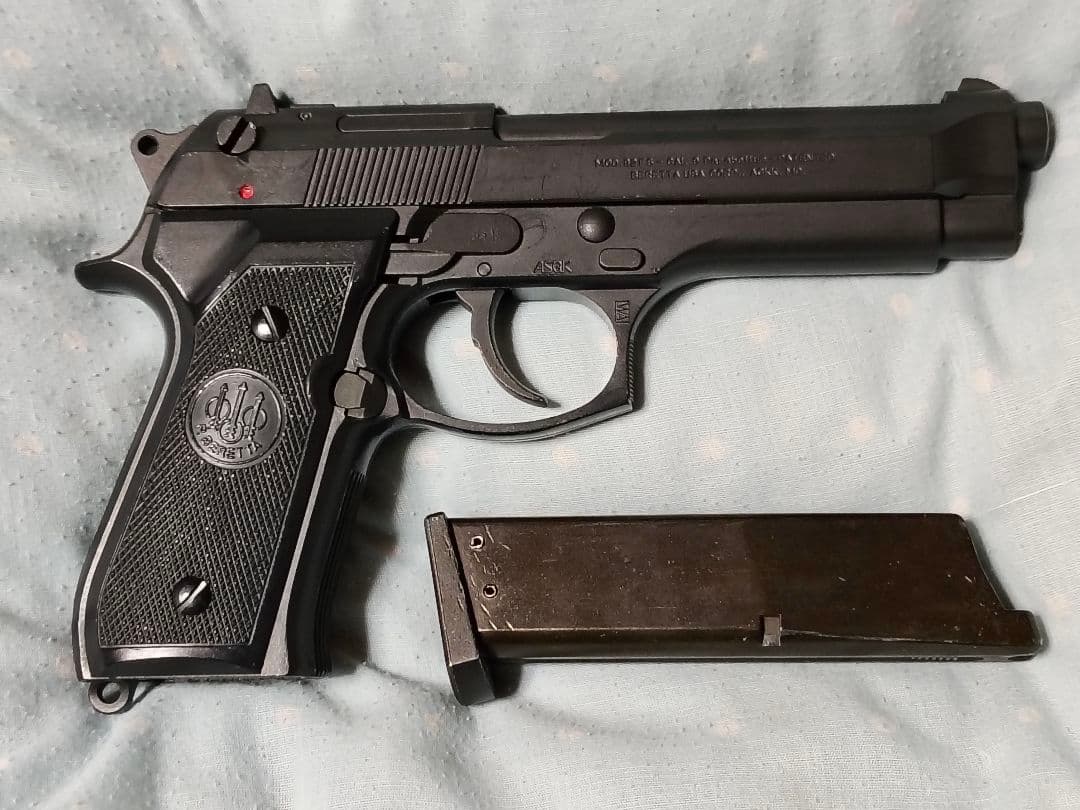 ウエスタンアームズ ベレッタM92FS 超希少仕様 新品マガジン付き 動作