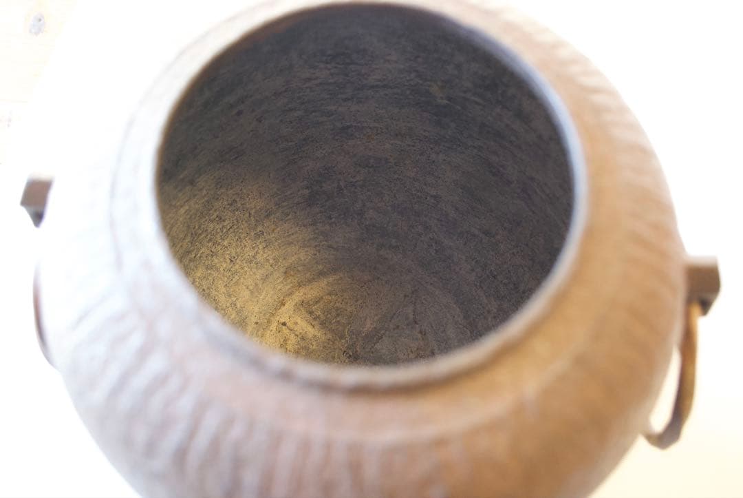 侘びと雅をたたえる銘釜 忠三郎 作 × 東玉堂箱書付 侘び