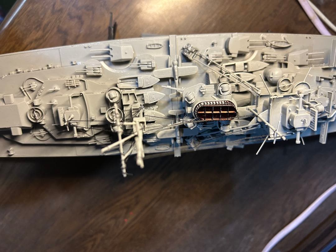 ビスマルク高速戦艦ドイツ1/350世界最強の戦艦一撃でフッド戦艦を撃沈(完成品)