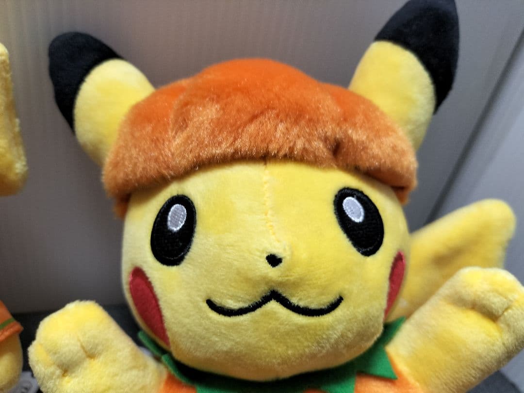 ポケモンセンター　ハロウィンぬいぐるみ　ピカチュウセット