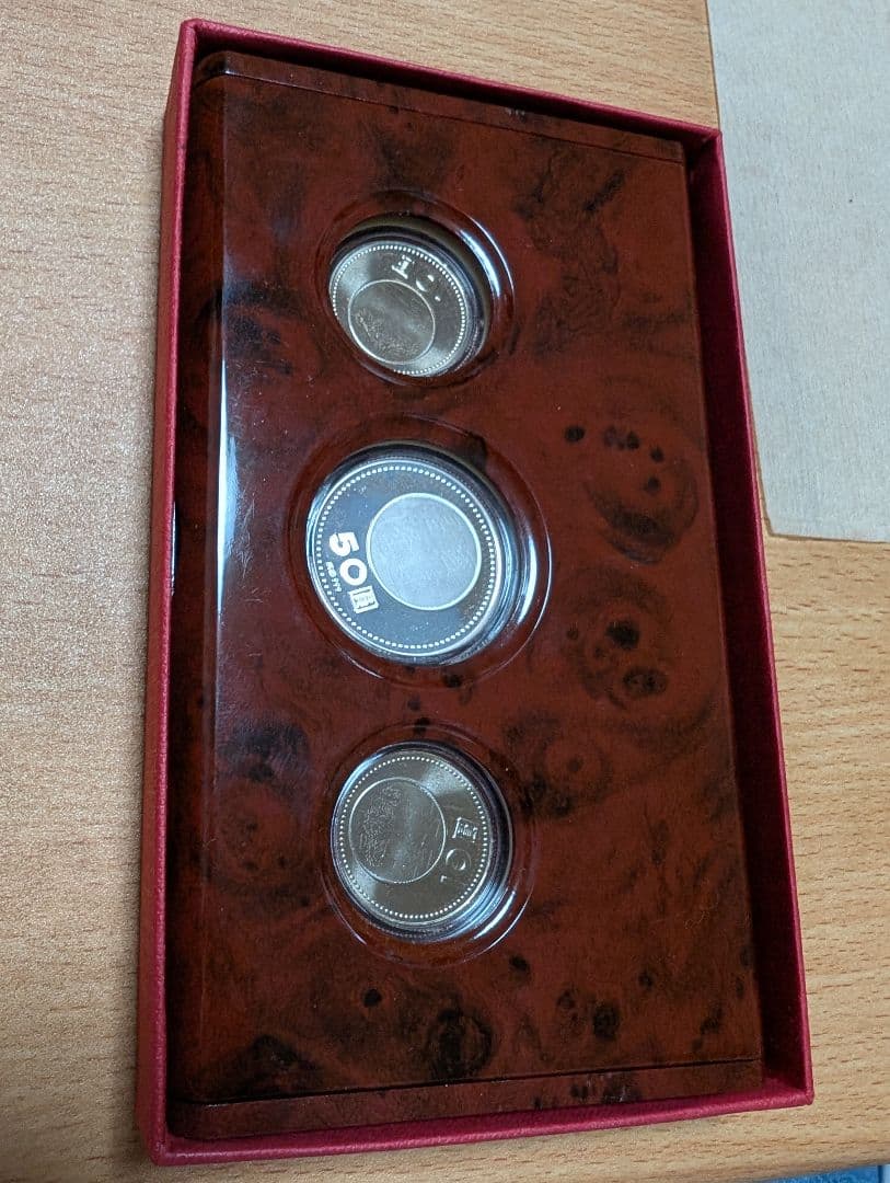 2001 中華民国 台湾 銀貨 50圓 建国90年記念銀貨 純銀999 - メルカリ