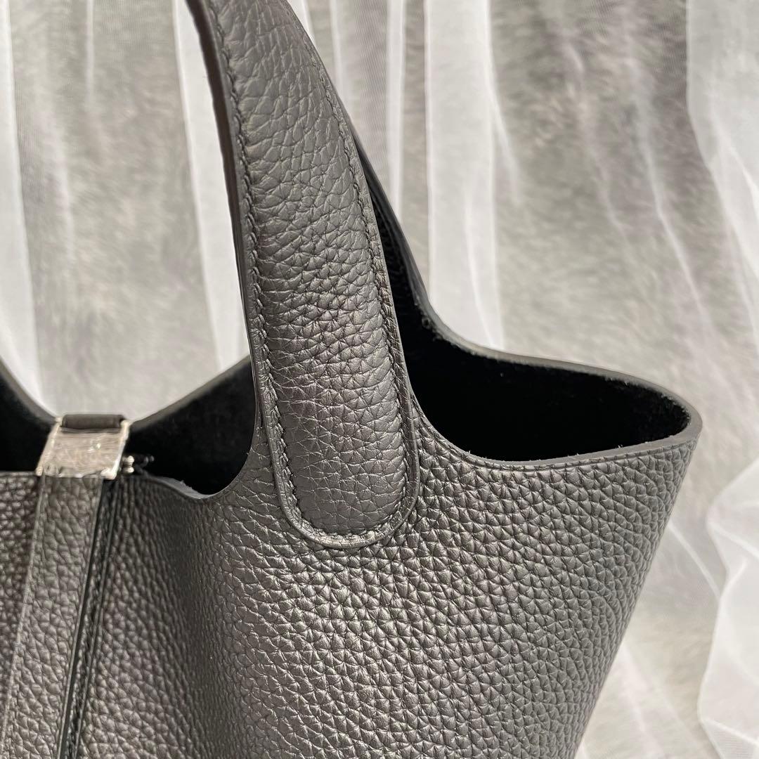 プレミアム 本革 キューブバッグ ハンドバッグ MM ブラック シルバー金具