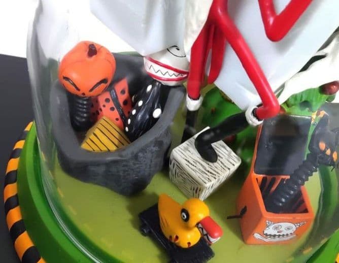 ナイトメアビフォアクリスマス　ドーム　フィギュア