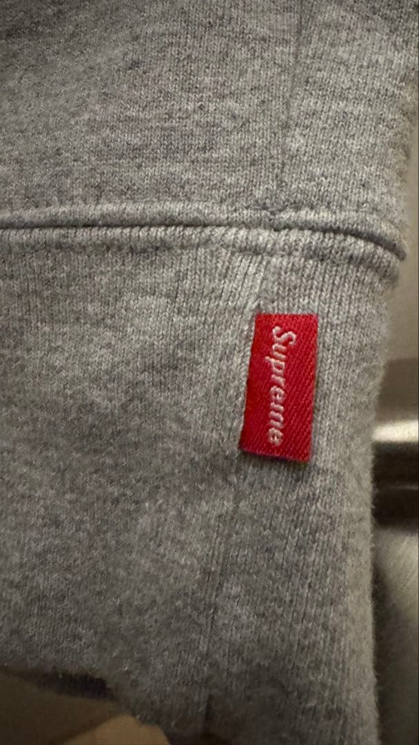 Supreme Sロゴ　ツノ　パーカー