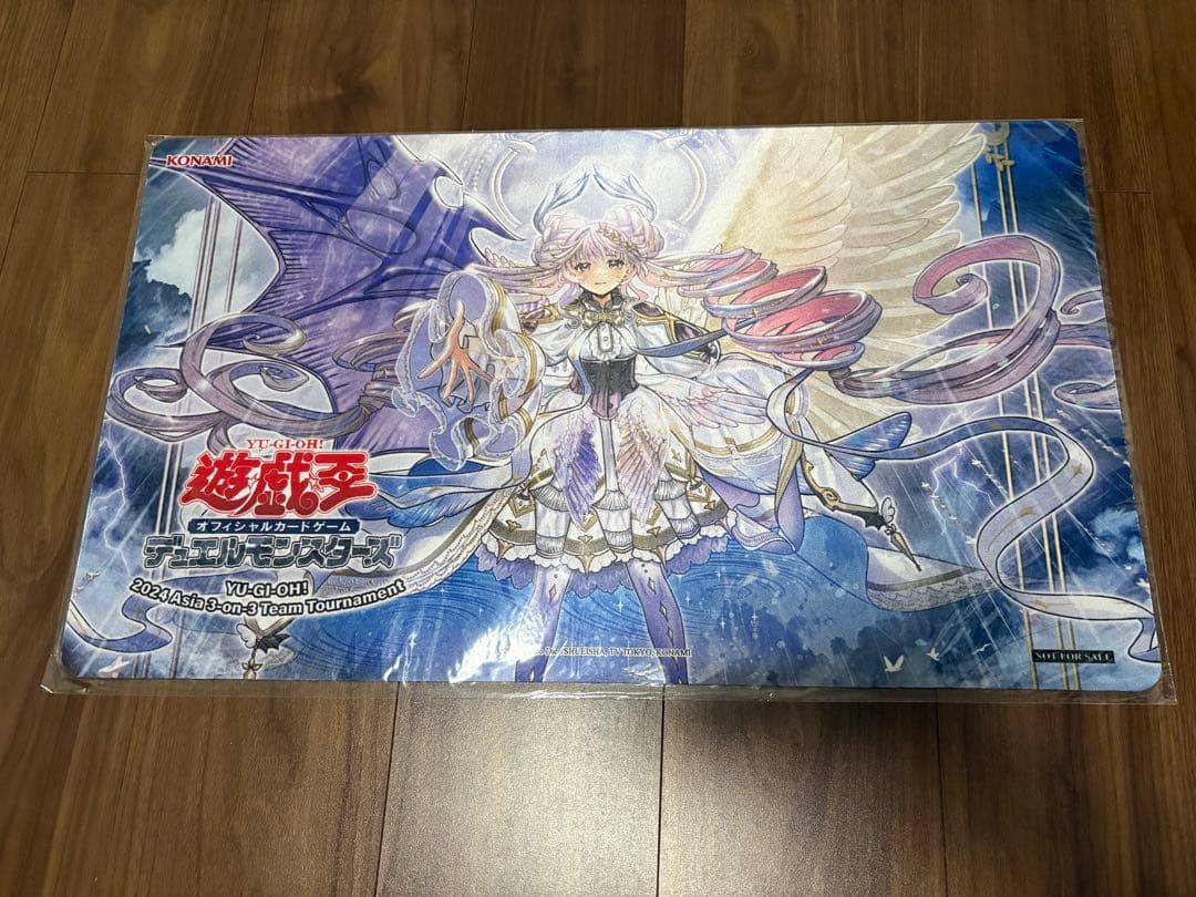 未開封 遊戯王 ヴァルモニカの神奏ヴァーラル プレイマット ヴァル