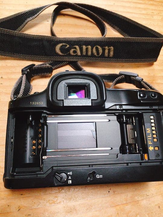 Canon キヤノン EOS-1 一眼レフフィルムカメラ