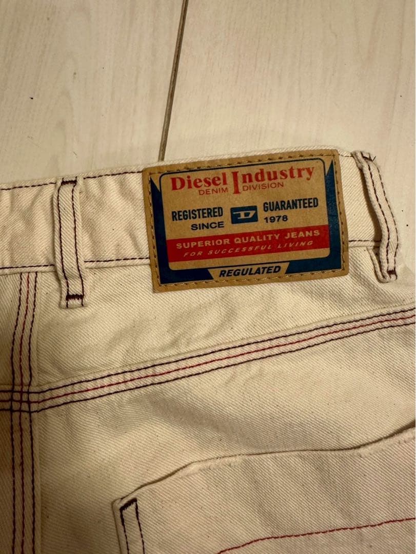 Diesel アイボリー カーゴパンツ