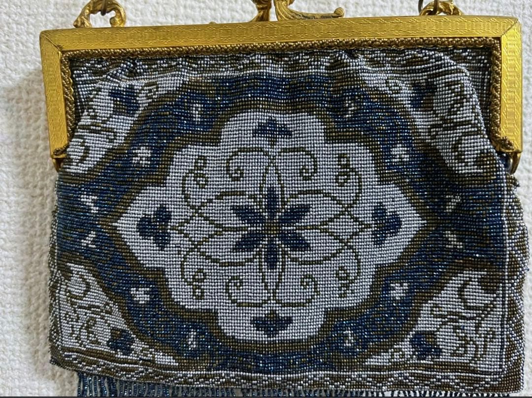 メタルビーズバッグ　パーティーバッグ　フリンジ　美品　アンティーク　ヴィンテージ