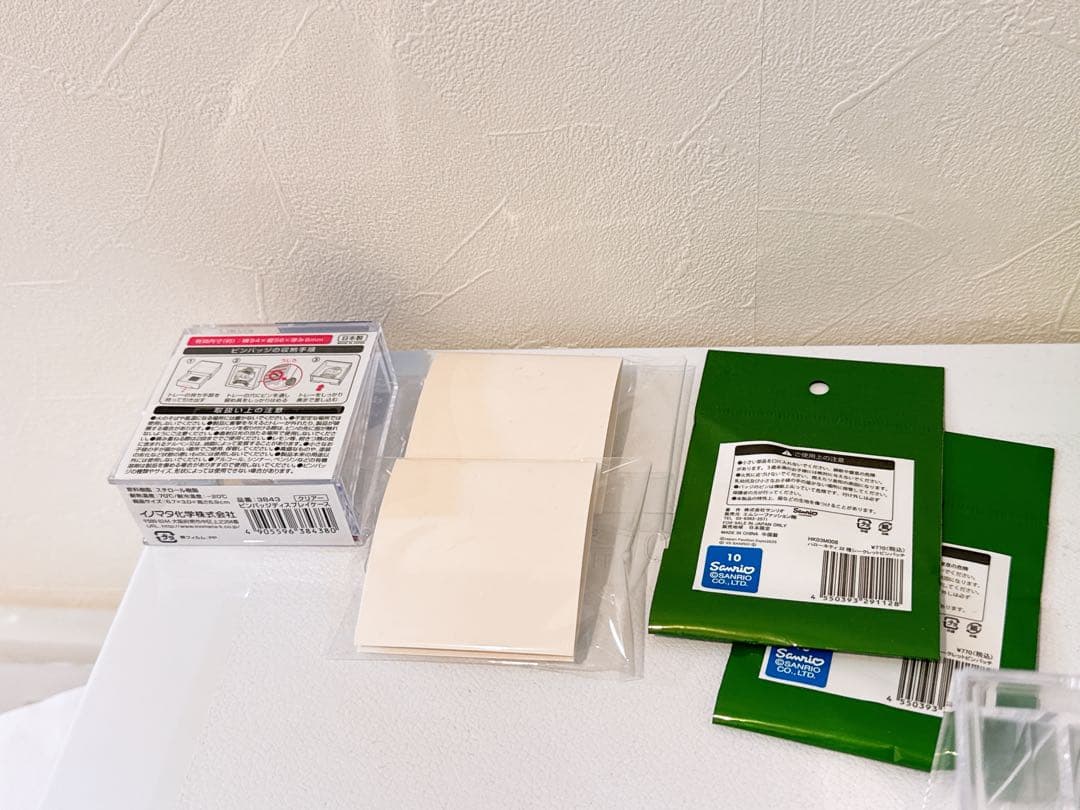 日本館限定　ピンバッジ　万博　カサノリ　トゲイカダモ　ケース付き　藻キティ　藻類