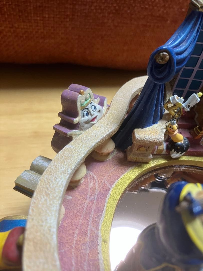 美女と野獣ダンスシーンのオルゴールです。