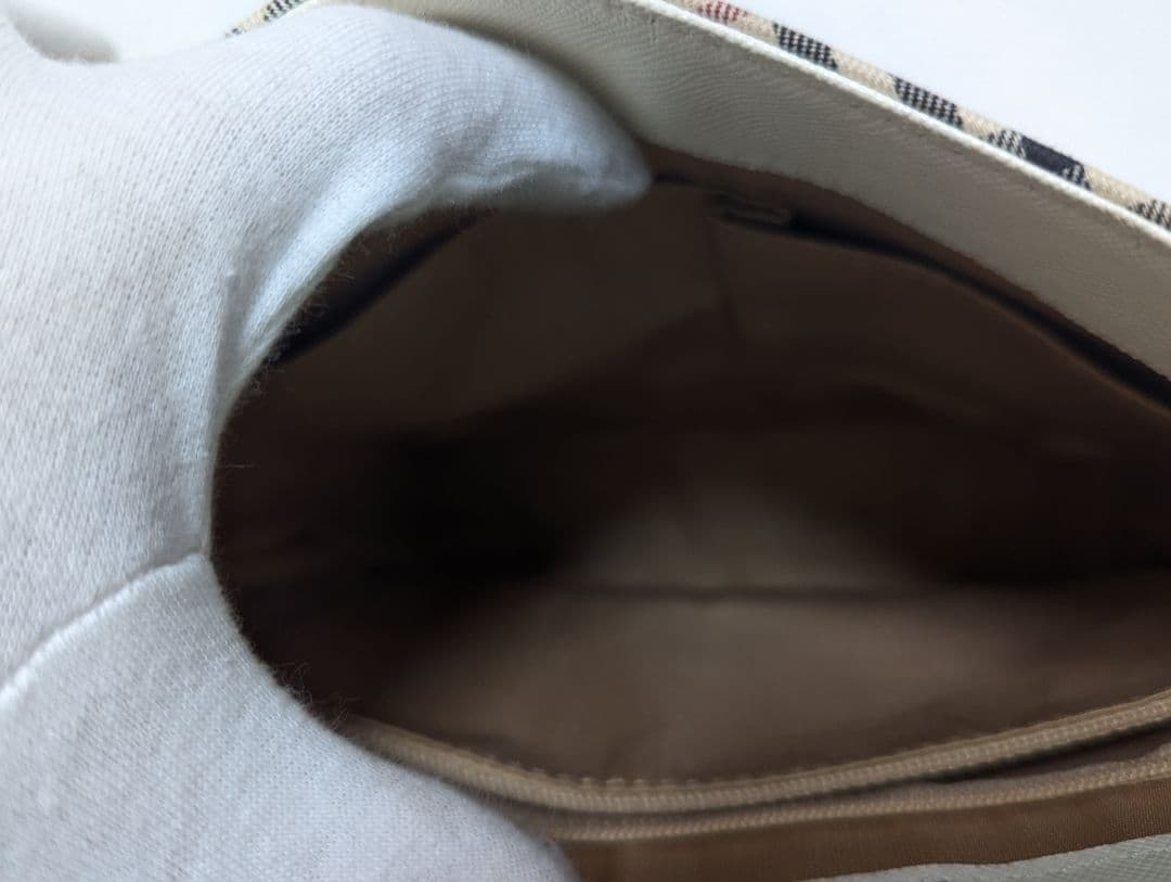 Burberry バーバリー ショルダーバッグ ノバチェック 斜め掛け レザー