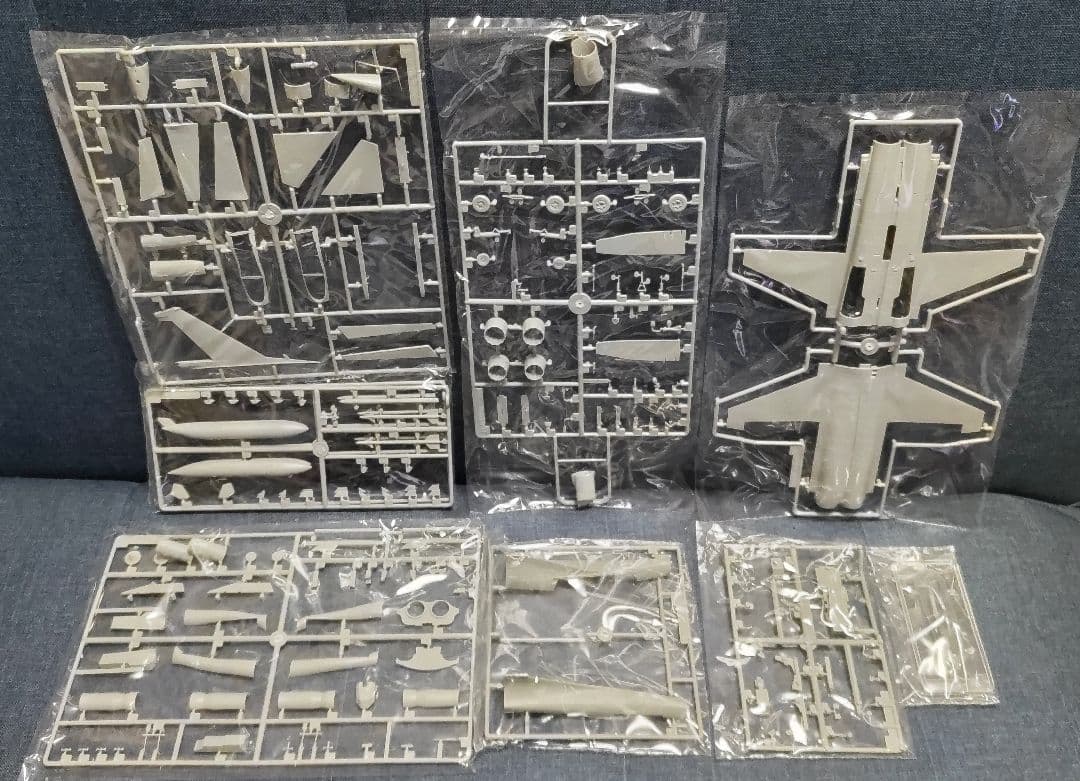 AFVクラブ 1/48 台湾空軍 F-CK-1C 経国号 単座型 プラモデル