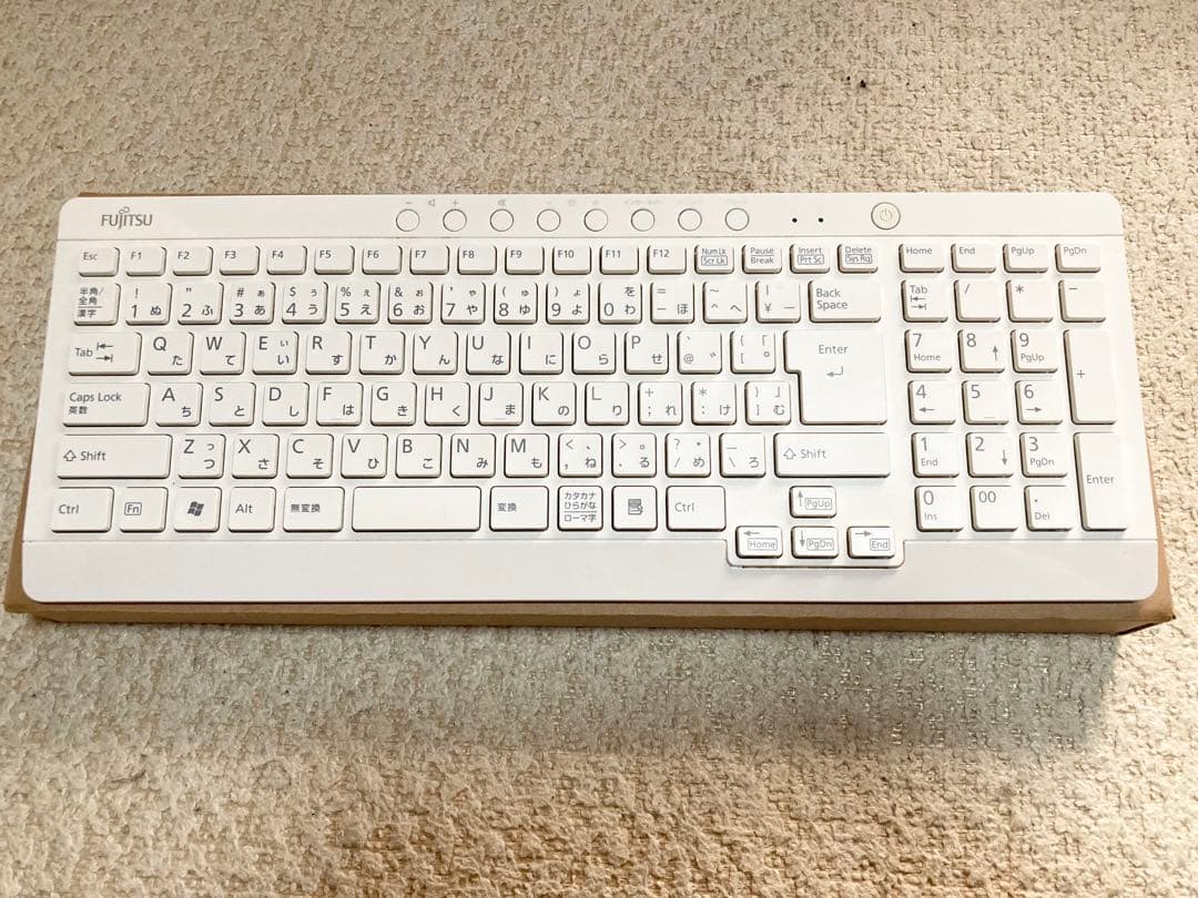 FUJITSU デスクトップPC ESPRIMO FMVF56HDWY