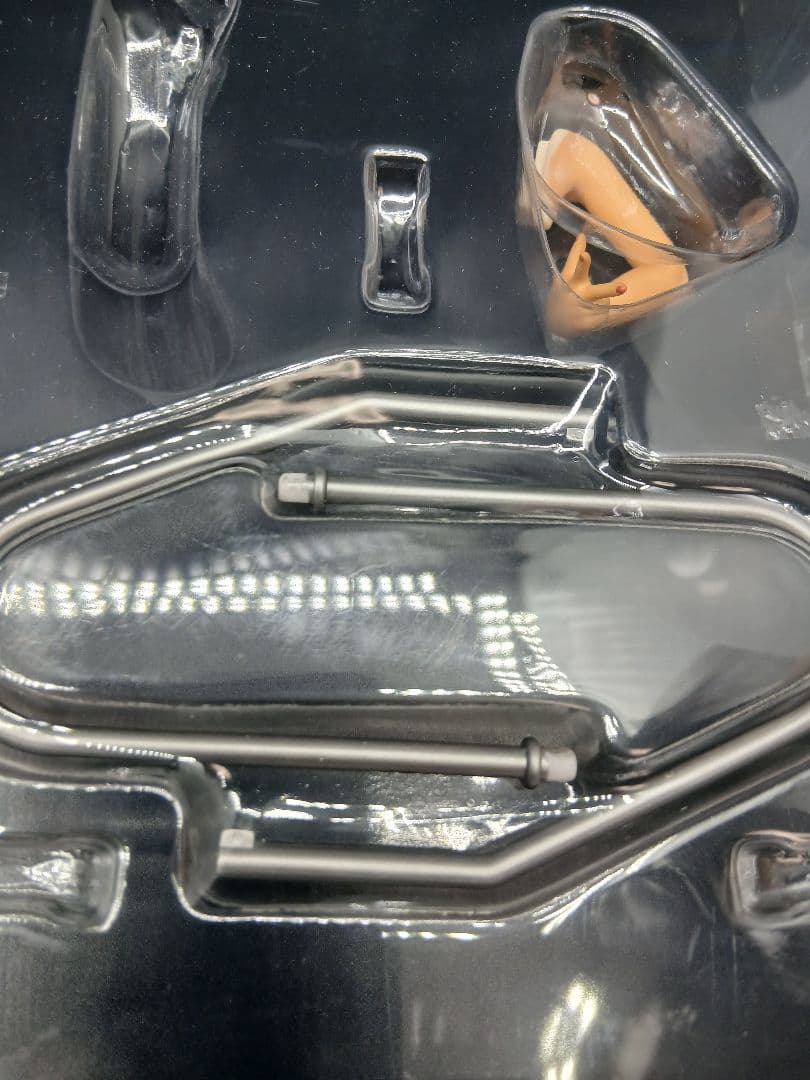 ベルファイン　イジらないで　長瀞さん フィギュア　交換用腕パーツ１つ欠品