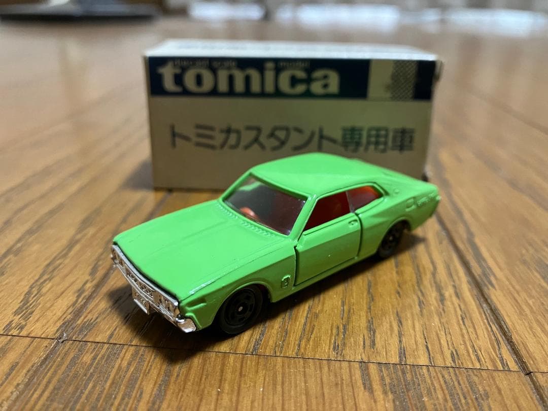 トミカ 日産 ローレル2000SGX スタント専用車 希少品 オリジナル箱付