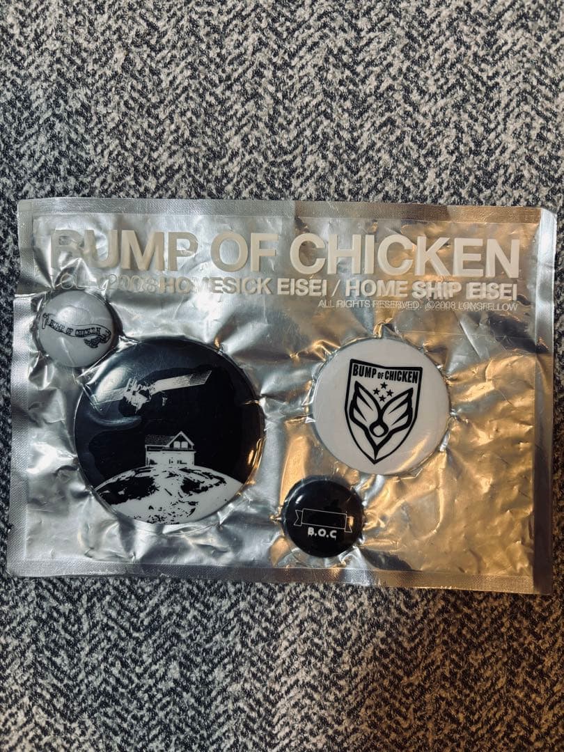 BUMP OF CHICKEN 缶バッジセット 4個入り - メルカリ