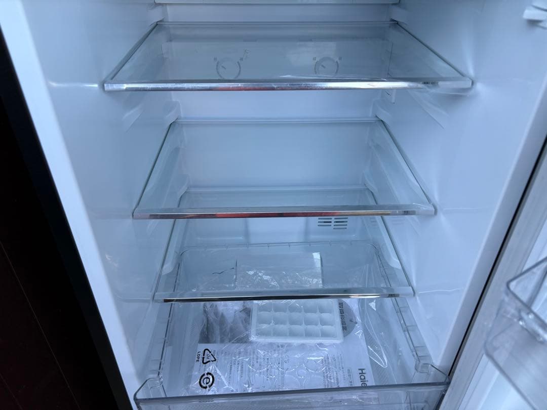 【2024年製】　冷蔵庫　ハイアール　JR-XP2NF173F