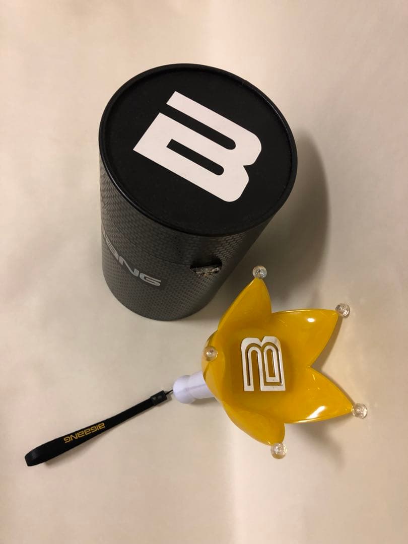 BIGBANG イエロー ペンライト 王冠型 韓国版 ver3