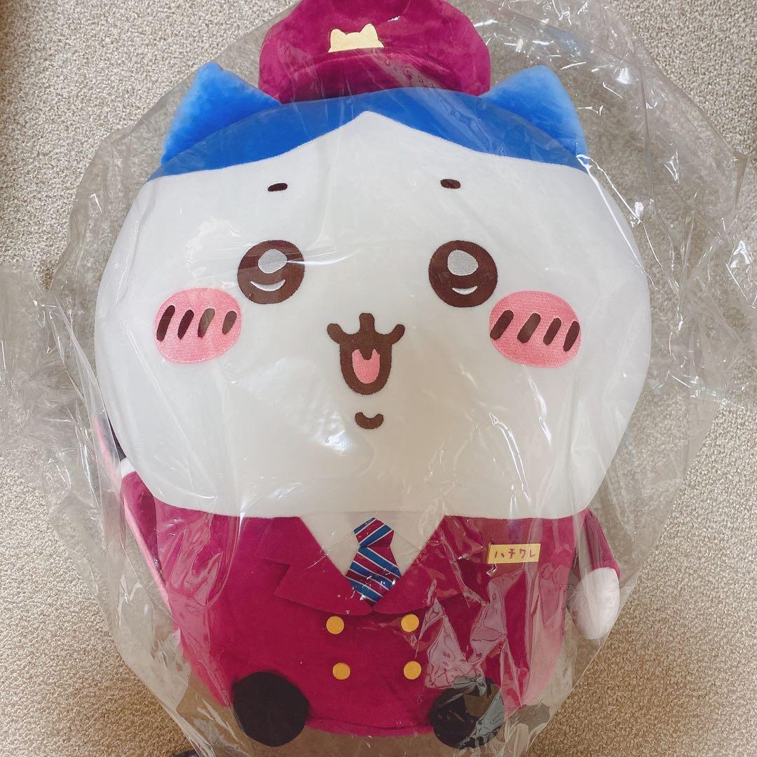【新品】ちいかわ　阪急電車　BIGぬいぐるみ　ぬいぐるみ　ハチワレ