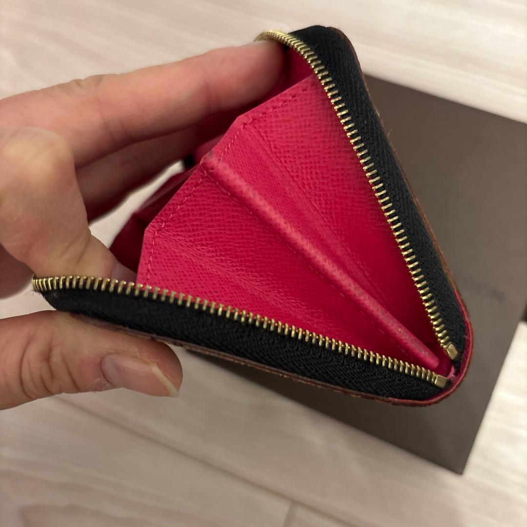 ルイヴィトン　マルチカラー小銭入れ