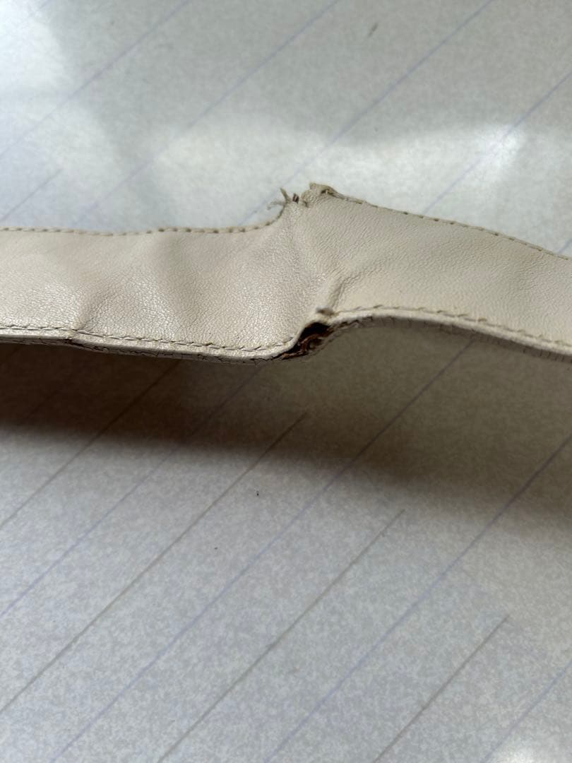 BALENCIAGAバレンシアガホワイトショルダーバッグ